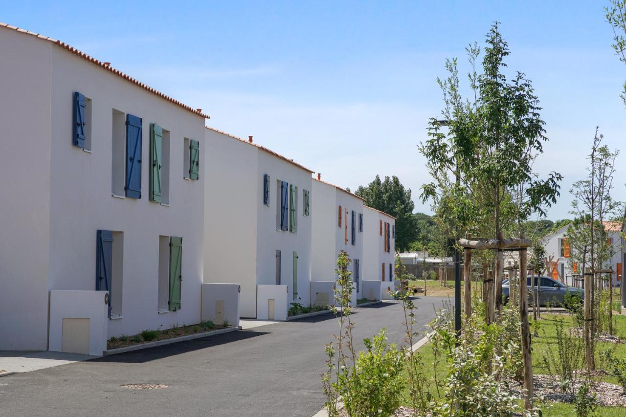 Pierre & Vacances Premium Les Villas D'Olonne レ・サ​​ーブル・ドロンヌ エクステリア 写真